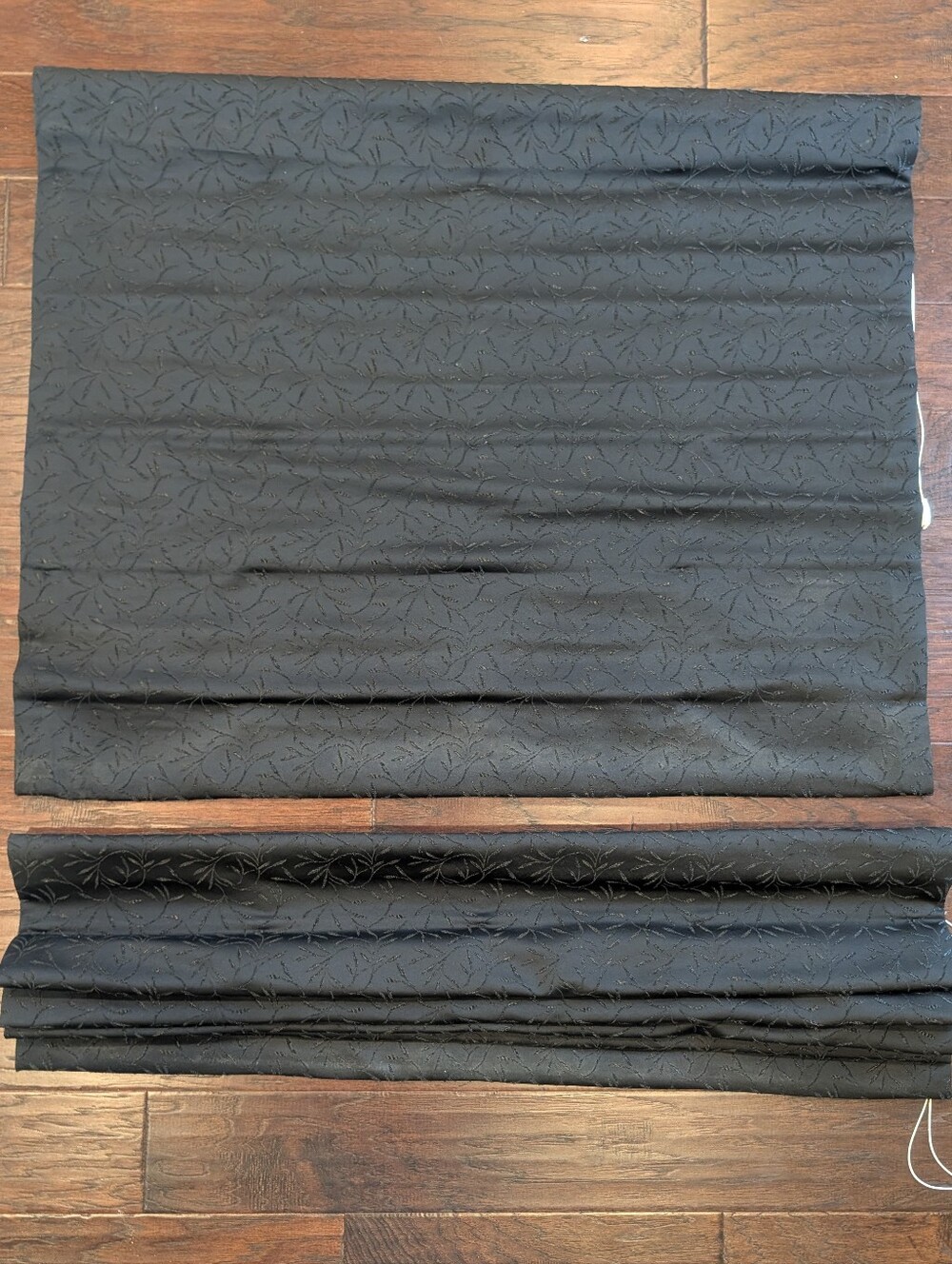 Blinds.com Black Textured Blackout Roman Shades Panel Lot Of 4 * 39.25" x 33"